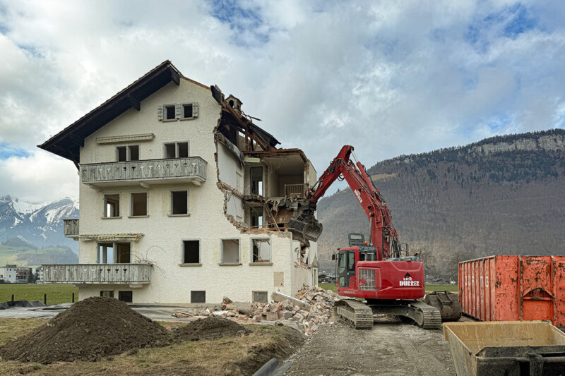 Melk Durrer Stans Rueckbau UNIA 01